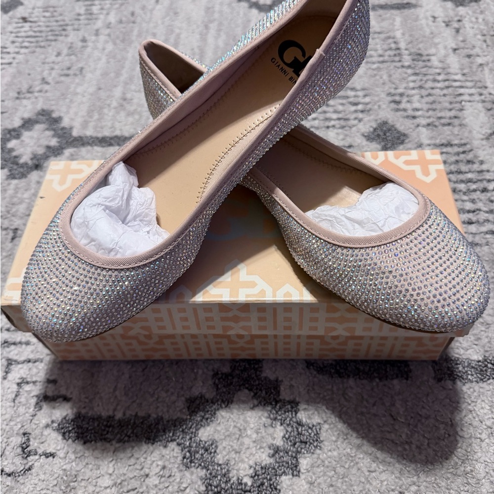 Gianni Bini Silver Glitter Flats